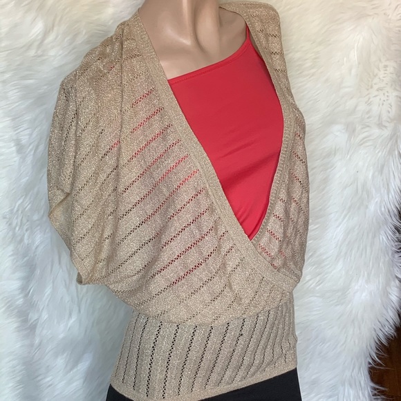 Express Gold Knit Top - Picture 6 of 9